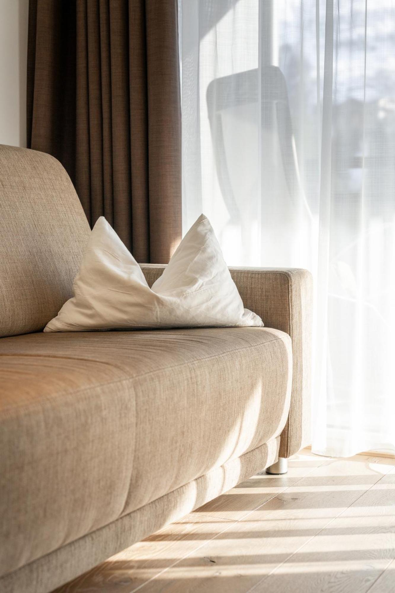 Aparthotel Alpinresort ダーミュルス エクステリア 写真