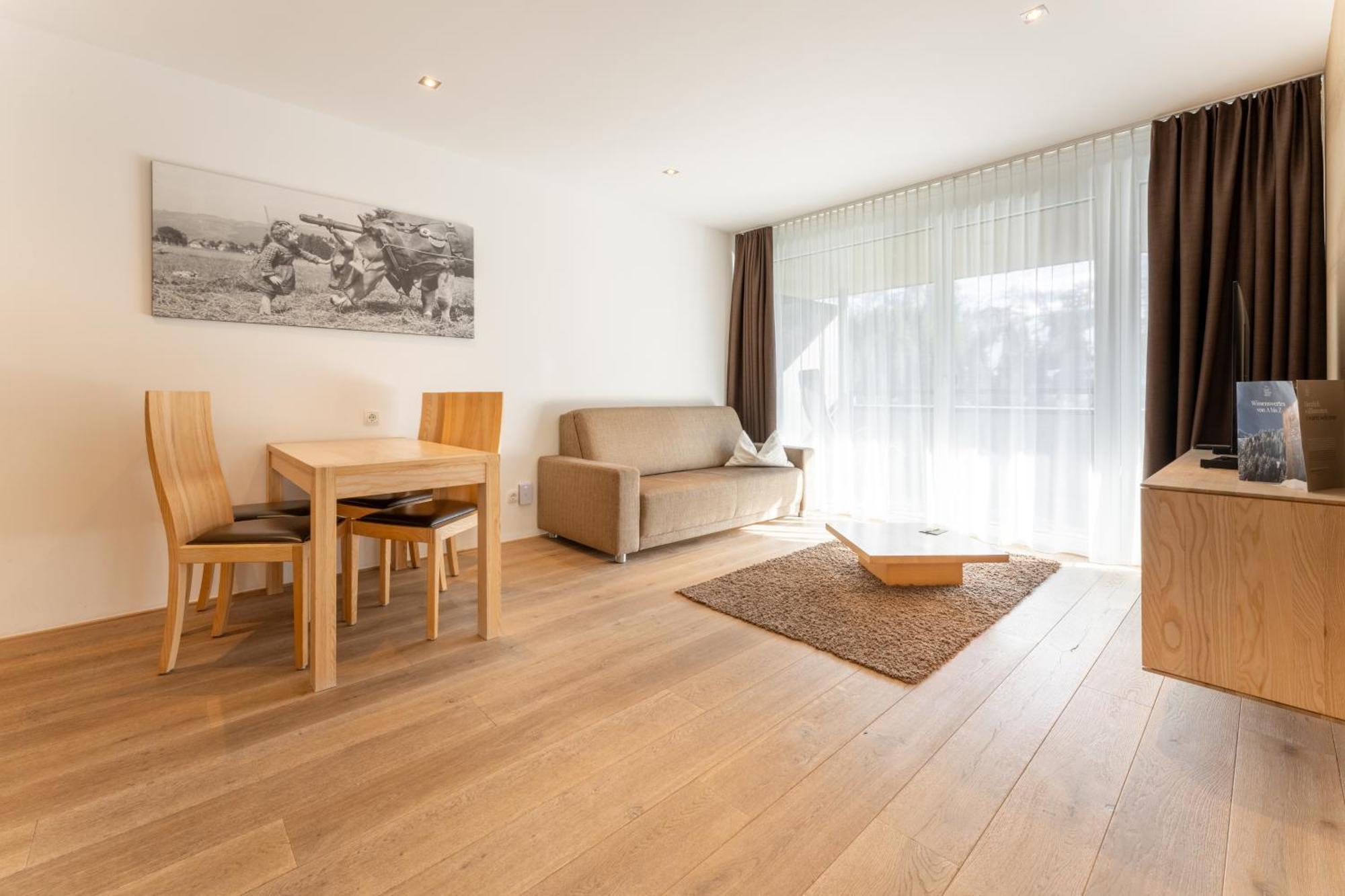 Aparthotel Alpinresort ダーミュルス エクステリア 写真