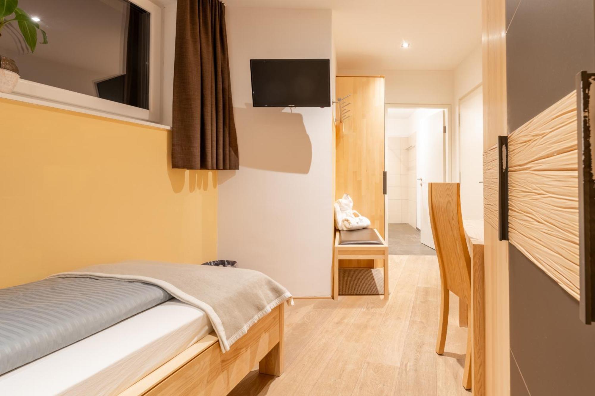 Aparthotel Alpinresort ダーミュルス エクステリア 写真