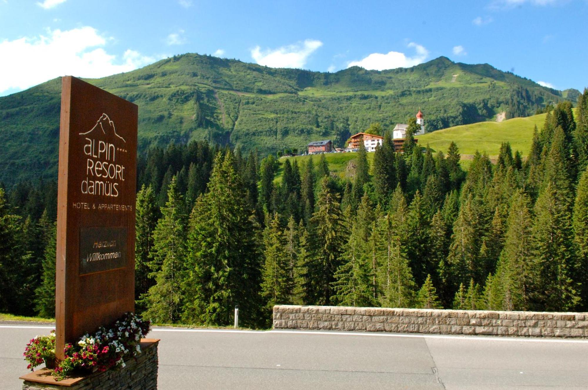 Aparthotel Alpinresort ダーミュルス エクステリア 写真