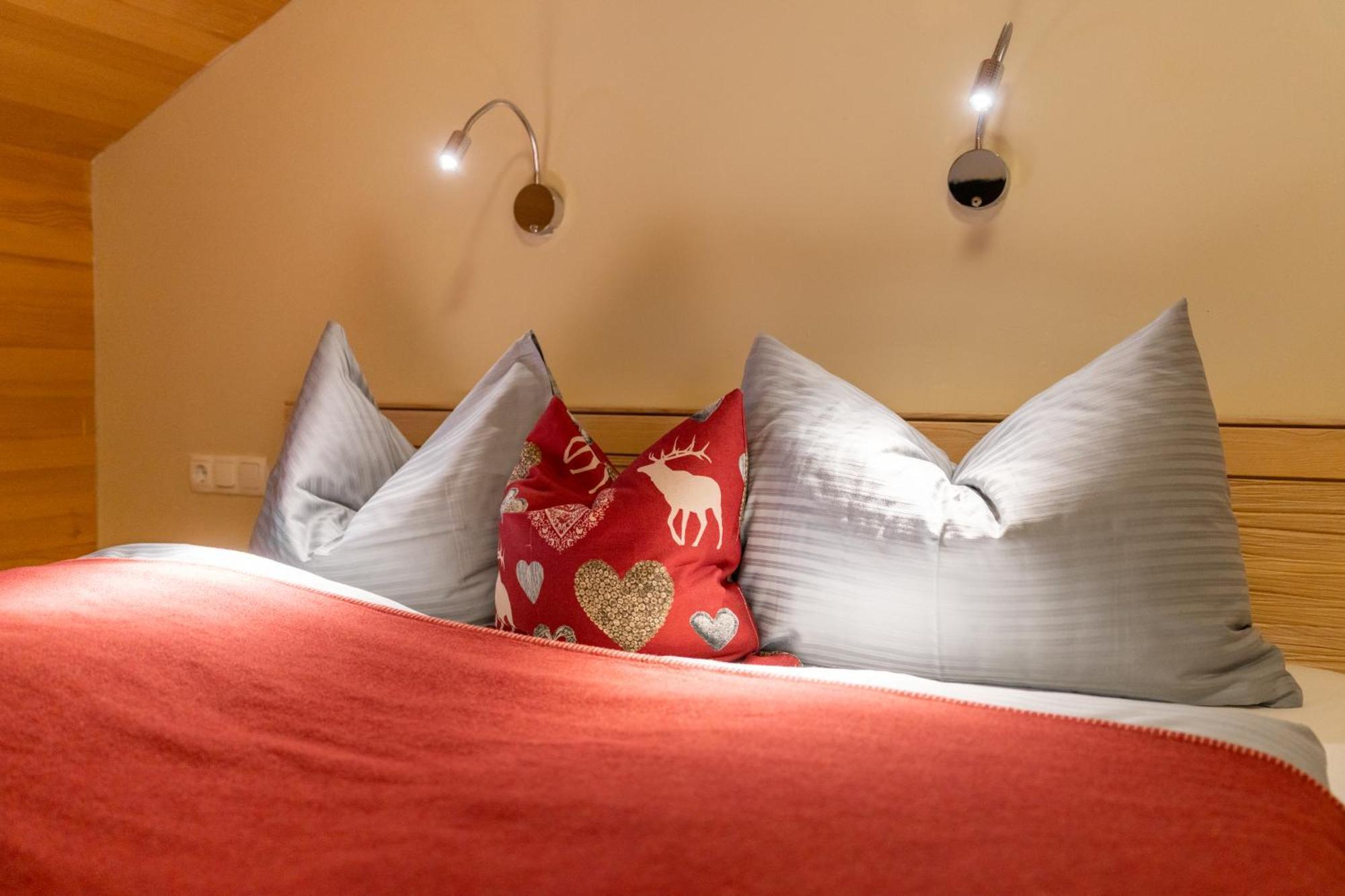 Aparthotel Alpinresort ダーミュルス エクステリア 写真