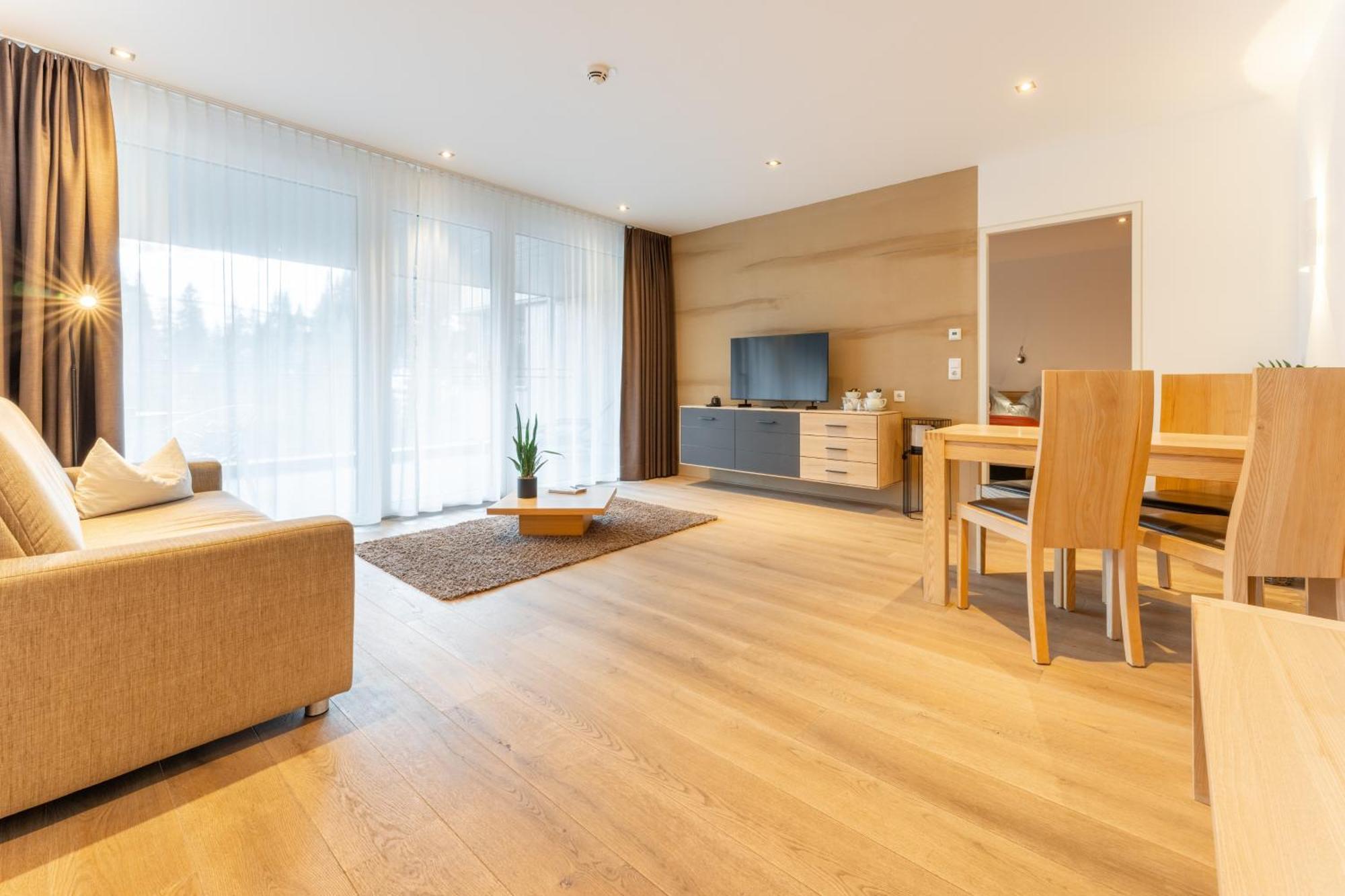 Aparthotel Alpinresort ダーミュルス エクステリア 写真
