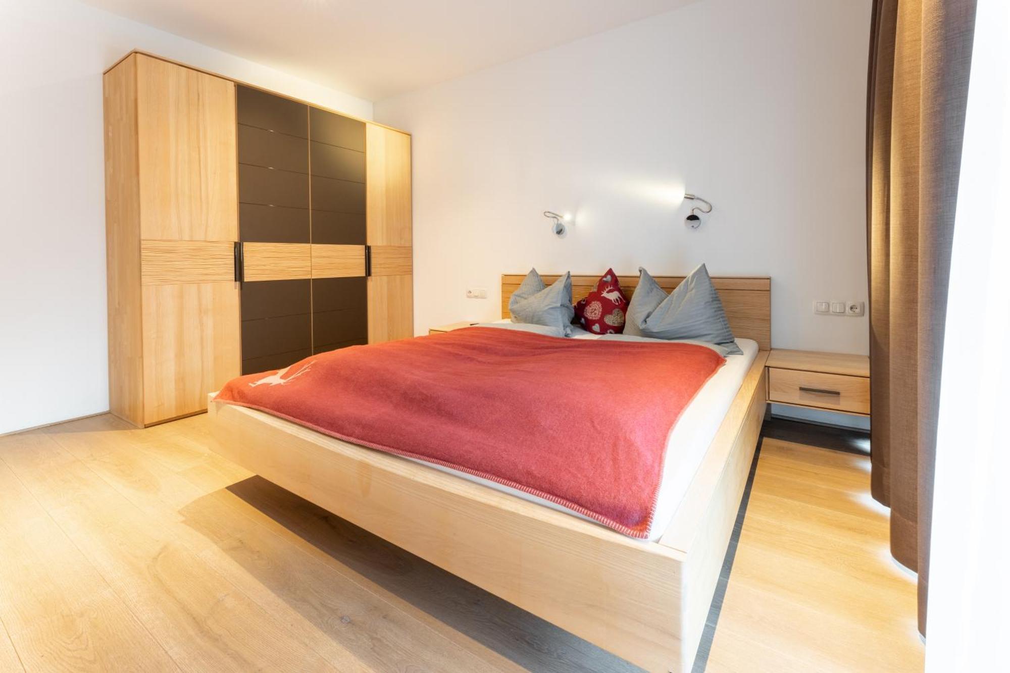 Aparthotel Alpinresort ダーミュルス エクステリア 写真